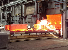 Gegossene Blöcke bilden die Basis für verschiedene hochwertige Stahlerzeugnisse