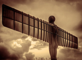 angel-of-the-north-2924508_1280