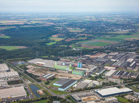 Luftaufnahme des Outokumpu Werks in Krefeld