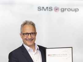 Prof. Dr. Hans Ferkel, CTO und Mitglied der Geschäftsführung der SMS group, hat die Auszeichnung „NRW-Wirtschaft im Wandel“ entgegengenommen