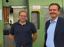 Bild 1 (v.l.n.r.): Ludwig Modlmeir (Geschäftsführer mbm) und Mario Reichert (Geschäftsführer LSV)