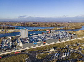 Die Photovoltaikanlage auf den Werksdächern der Wuppermann Hungary Kft. ist seit Januar 2022 in Betrieb
