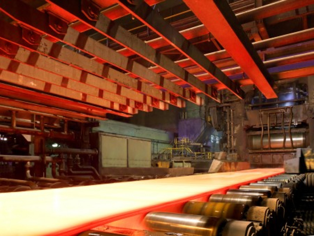 Grobblechproduktion im Werk von thyssenkrupp Steel in Duisburg-Hüttenheim - Photo: Rainer Schröer/thyssenkrupp Steel Europe)