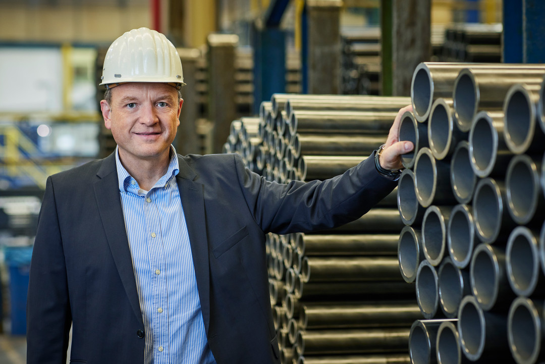 Ralf Brunnert ist Direktor SHE (Safety, Health & Environment) & Operation Services bei BENTELER Steel/Tube. Er leitet das Programm „Grüne Rohre“, mit dem es sich die Division zum Ziel gesetzt hat, CO2-Neutralität bis 2045 zu erreichen - Photo: Ralf Brunnert_BENTELER SteelTube
