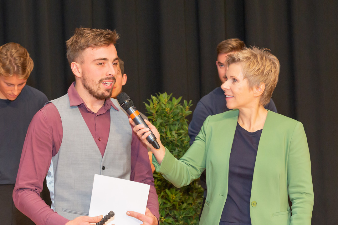 PM - Fabian Schulz mit Moderatorin Michaela Padberg-1.Platz