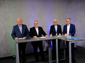 Deutsche Stahl- und Metallverarbeiter starten Kampagne. Von links nach rechts: Ulrich Flatken, Thomas Hüttenhein, Dr. Hubert Schmidt, Christian Vietmeyer.