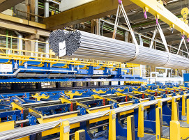 Benteler Steel/Tube produzierte die CliMore®-Präzisionsstahlrohre auf der gemeinsam mit dem Kunden Stabilus im Jahr 2022 eingeweihten Ziehlinie am Standort Paderborn.