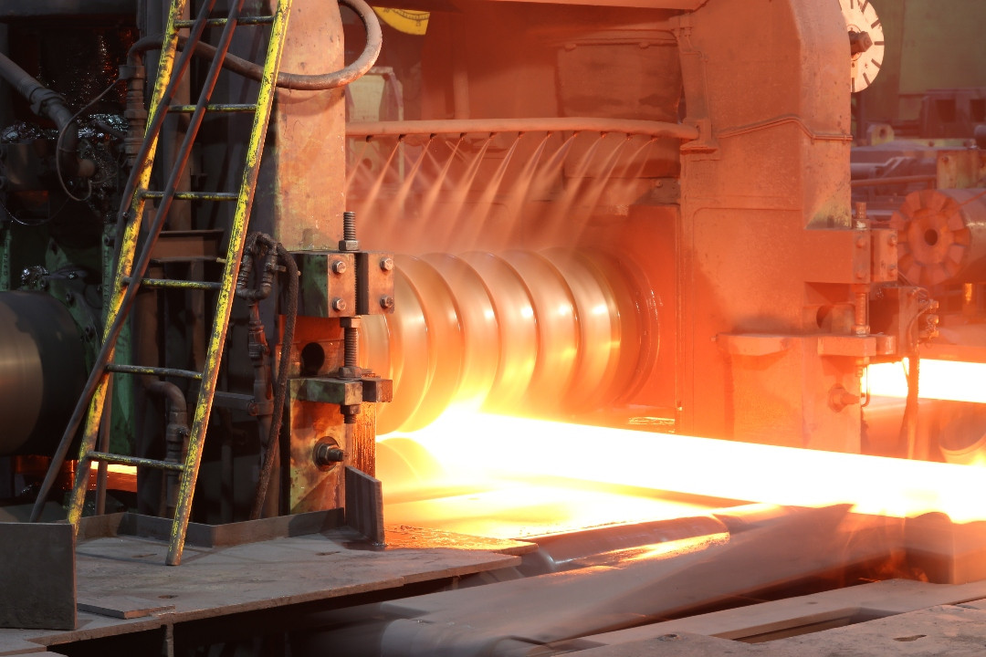 GMH Gruppe_Glühender Walzstahl_Glowing rolled steel_2025