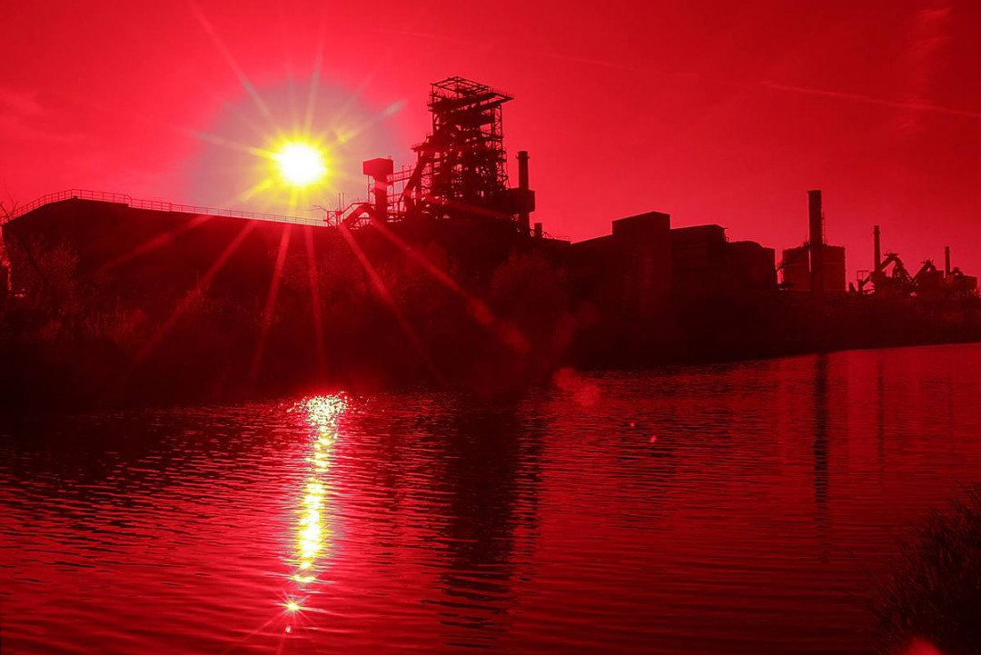 Hochofen 5a von ArcelorMittal Eisenhuettenstadt am Oder-Spree-Kanal - Archivbild: © ArcelorMittal