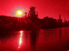 Hochofen 5a von ArcelorMittal Eisenhuettenstadt am Oder-Spree-Kanal