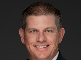 Timothy K. Flanagan ,Chief Executive Officer und President
