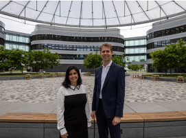 Jochen Burg, CEO und Fabíola Fernandez, CFO beim Jahrespressegespräch der SMS group.