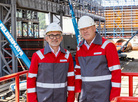 Von links: Herbert Eibensteiner, CEO der voestalpine AG und Franz Kainersdorfer, Mitglied des Vorstandes der voestalpine AG und Leiter der Metal Engineering Division