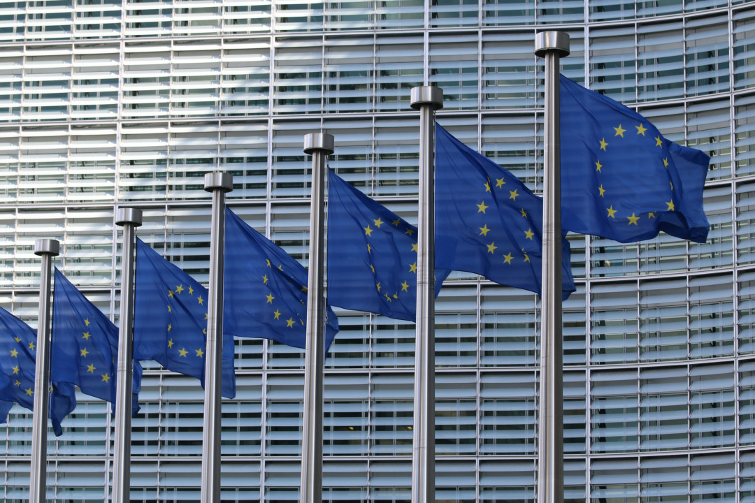 Die Europäoische Union mit dem Rat für Wirtschaft und Finanzen (ECOFIN) erhält Lob für Anpassungen am CBAM - Bild: unsplash