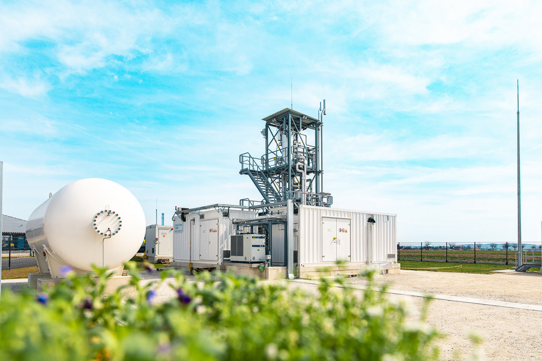 Eine 5MW-PEM-Elektrolyseanlage wird jährlich bis zu 750 Tonnen grünen Wasserstoff liefern - Bild: Energie Steiermark