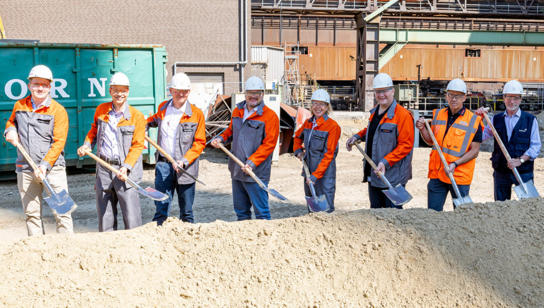 Der Spatenstich für den Bau des neuen Hubbalkenofens auf dem Gelände der Salzgitter Flachstahl GmbH ist erfolgt - Photo: Salzgitter AG