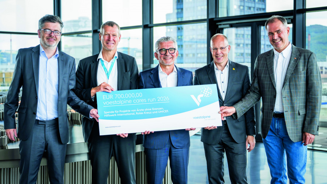 (v. l.) Franz Gebetsroither (MSF), Christoph Jünger (UNICEF), Herbert Eibensteiner, Stefan Fritz (Hilfswerk International) und Peter Kaiser (ÖRK) - Bild: voestalpine
