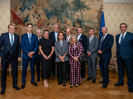 Teresa Ribera, Vizepräsidentin der EU-Kommission, war Ehrengast beim Treffen führender Vertreter der Stahlindustrie und der europäischen Wirtschaftspolitik am 8. September 2026 in Brüssel
