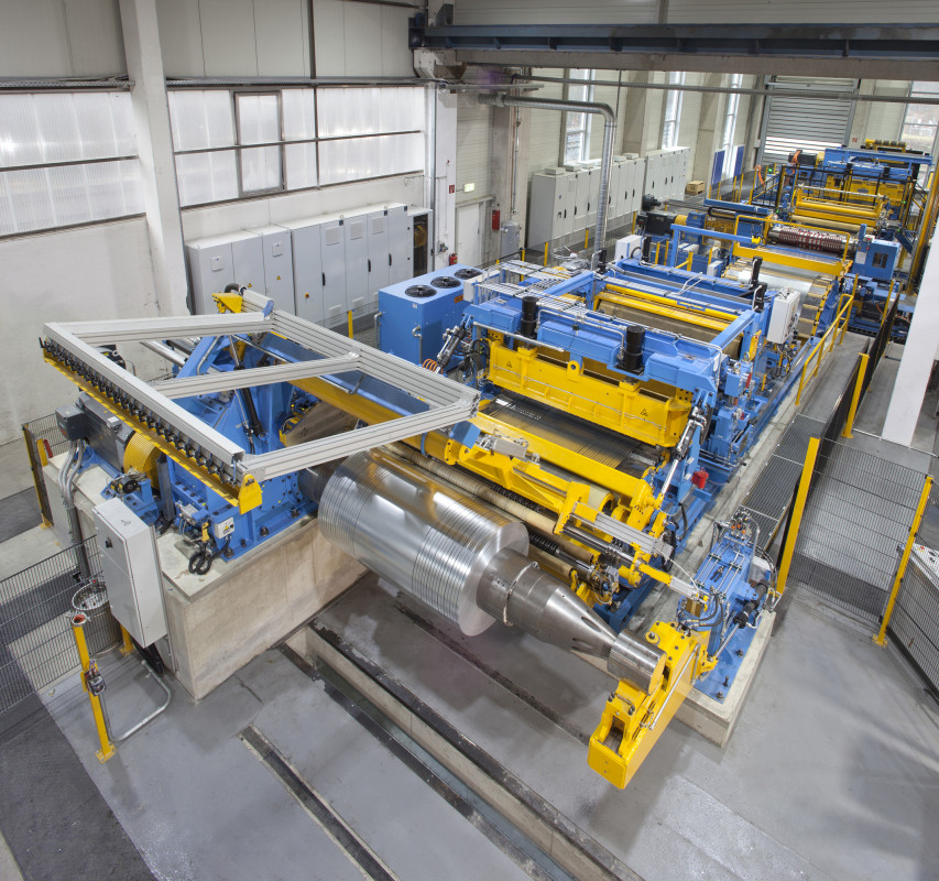 Die Spaltanlage in Mudersbach mit automatisierter Verpackungslinie - Photo: Knauf Interfer